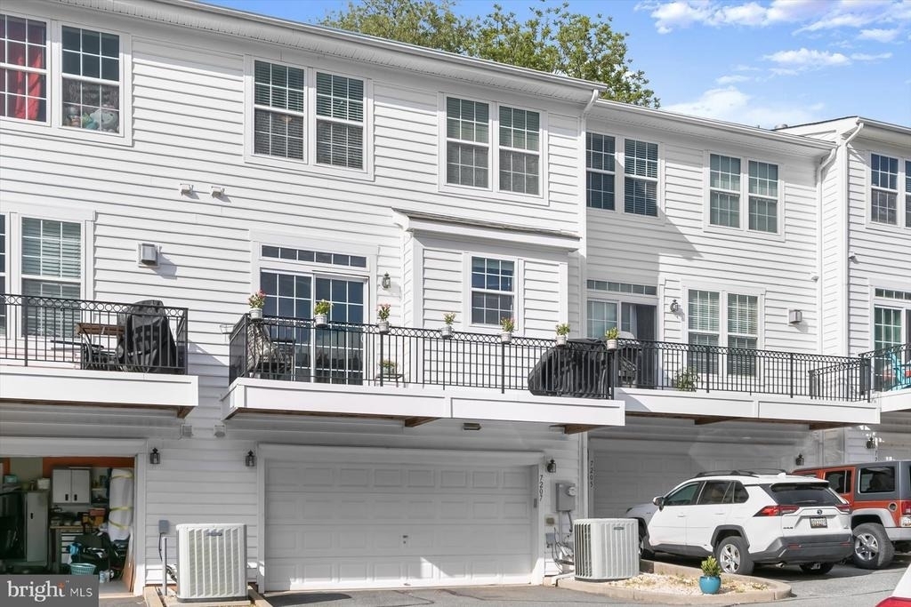 7207 Phelps Hill Court - Photo 43
