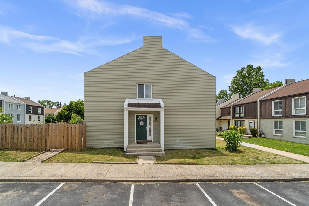 10289 Daystar Court - Photo 0