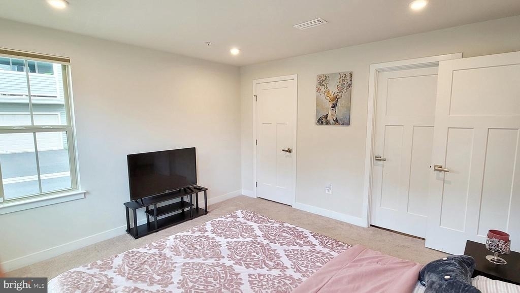 8667 Shady Pines Drive - Photo 20