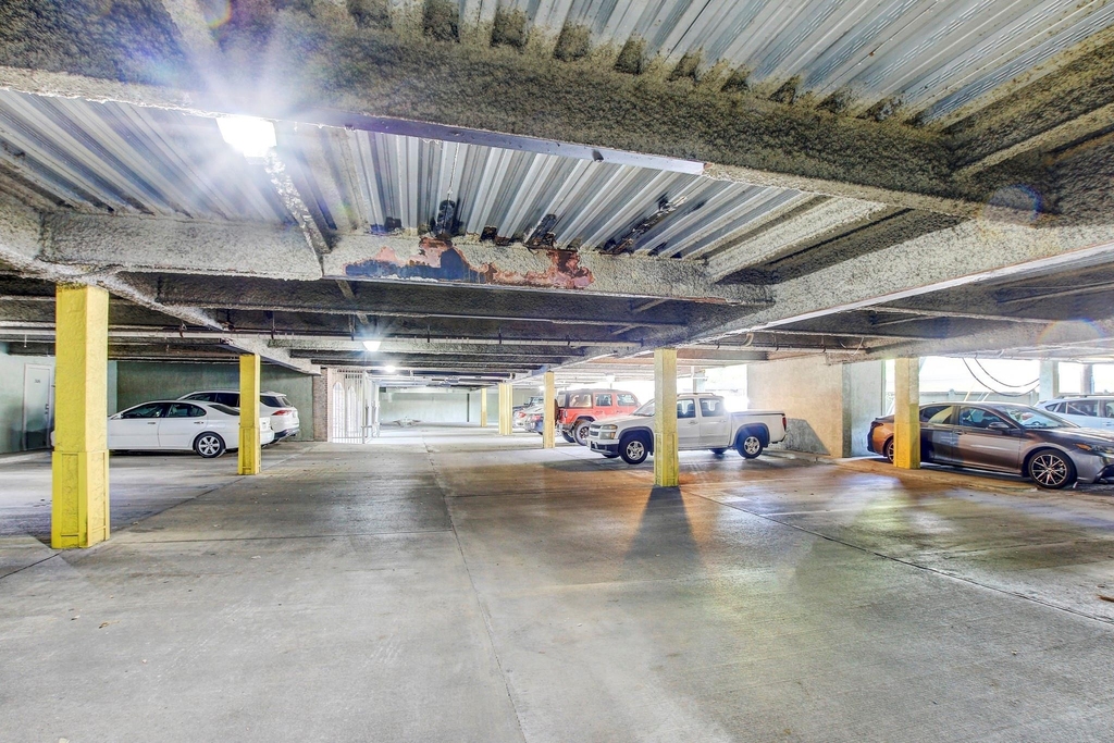 807 W 25th St - Photo 24
