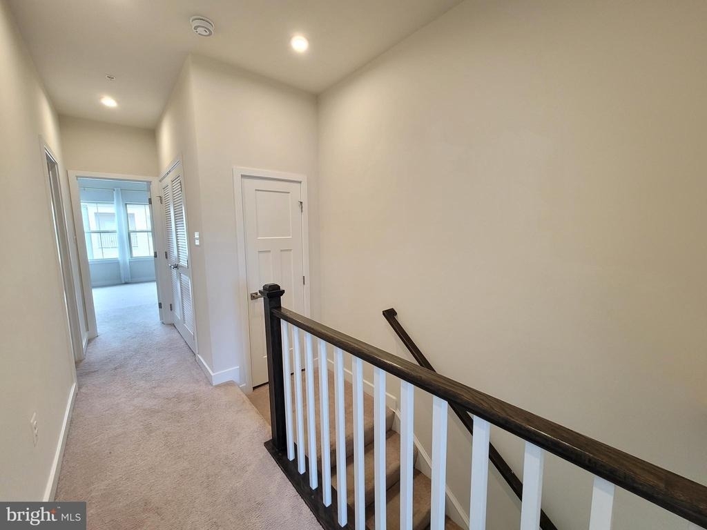 8663 Shady Pines Drive - Photo 4