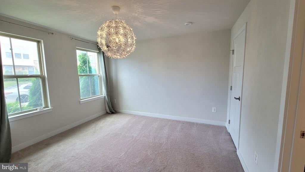 8663 Shady Pines Drive - Photo 3