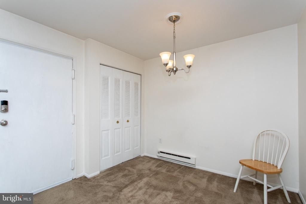 327 Saint Marys Avenue - Photo 6