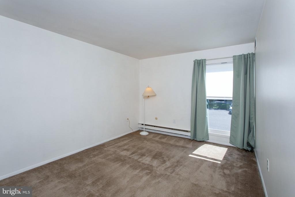 327 Saint Marys Avenue - Photo 28