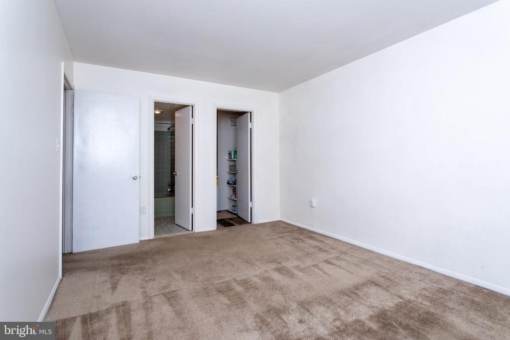 327 Saint Marys Avenue - Photo 10