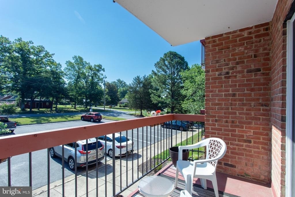 327 Saint Marys Avenue - Photo 1