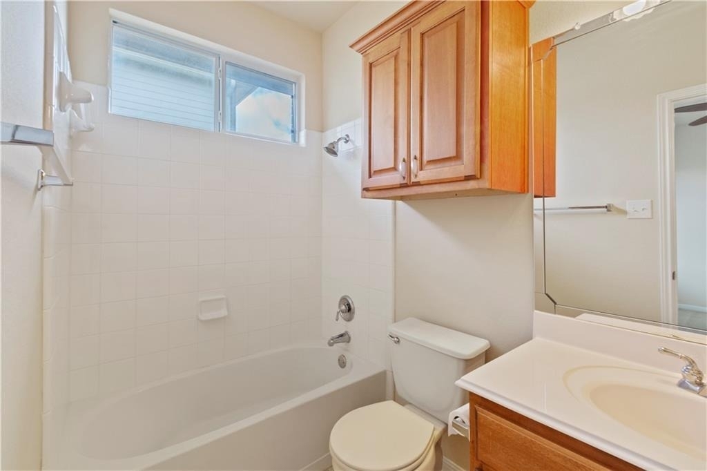2405 Speidel Dr - Photo 26