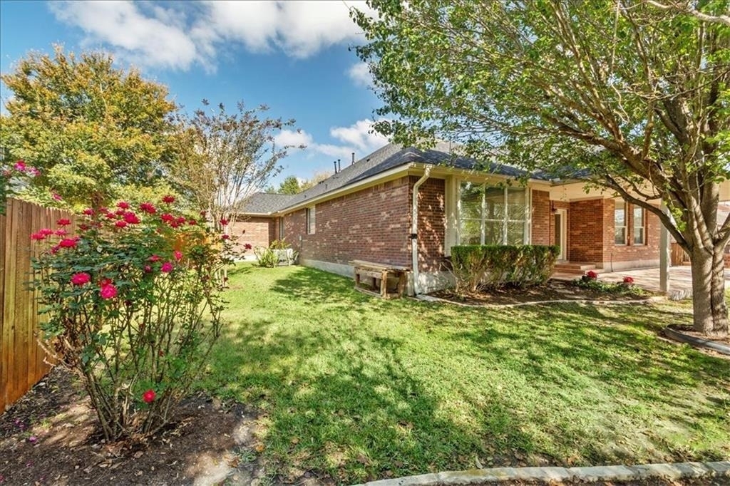 2405 Speidel Dr - Photo 34