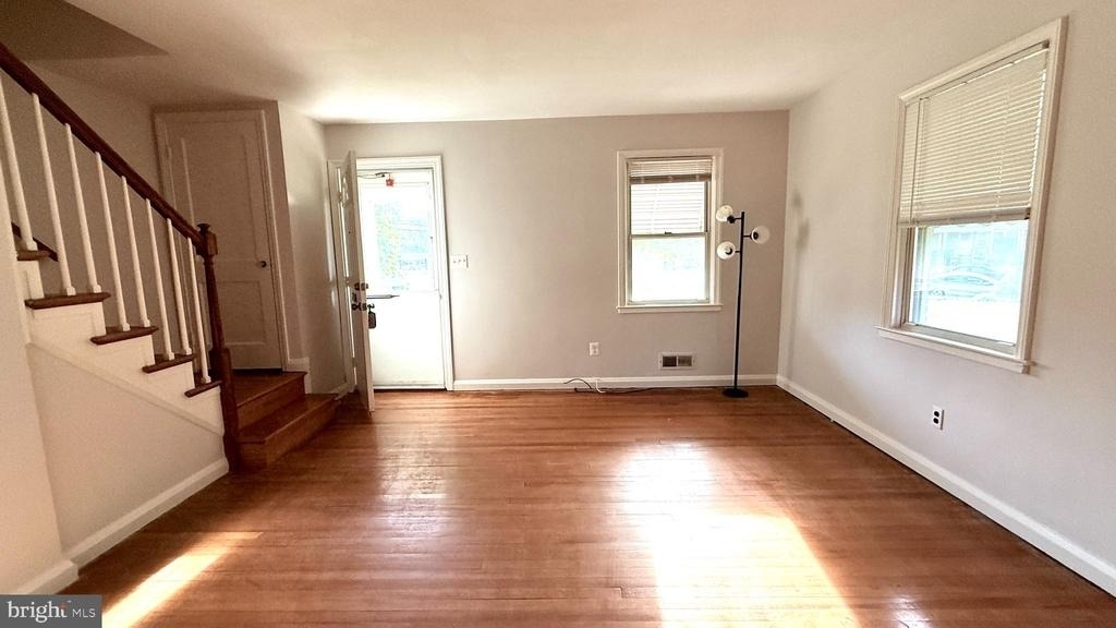 1717 Northview Road - Photo 13
