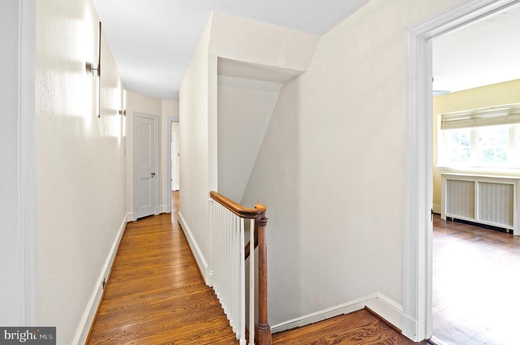 7704 Crossland Road - Photo 24