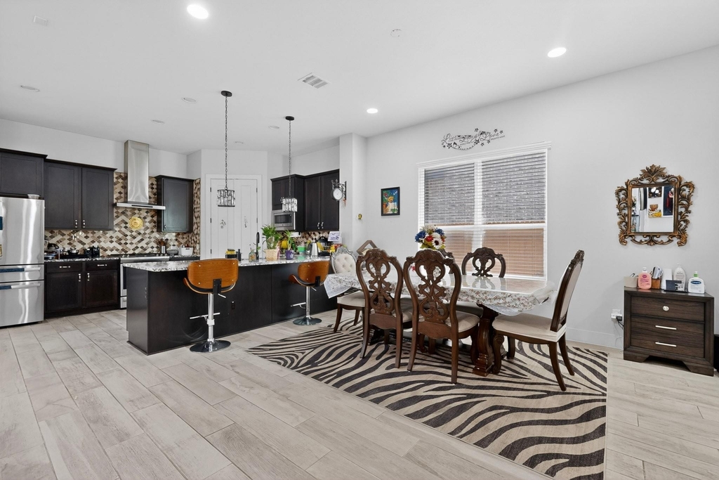 1312 Westborough Ln - Photo 6