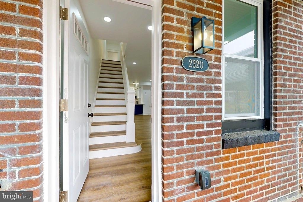 2320 W Lexington Street - Photo 1