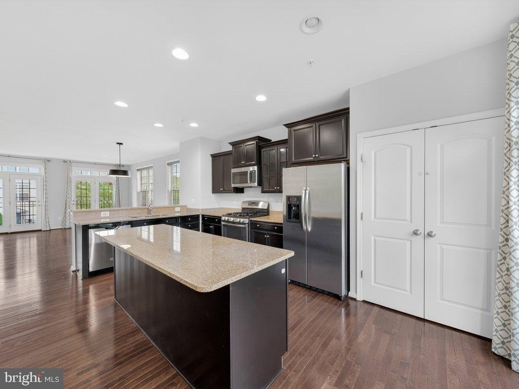 1169 Carinoso Circle - Photo 11