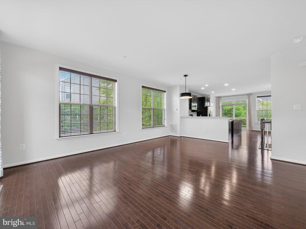 1169 Carinoso Circle - Photo 7