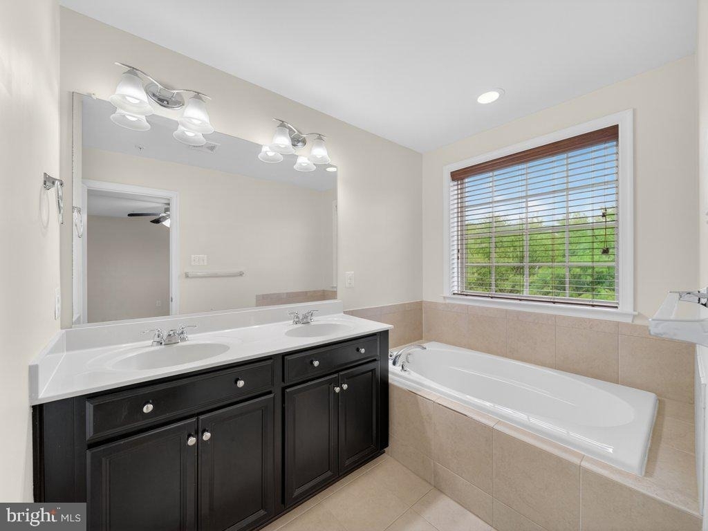 1169 Carinoso Circle - Photo 29