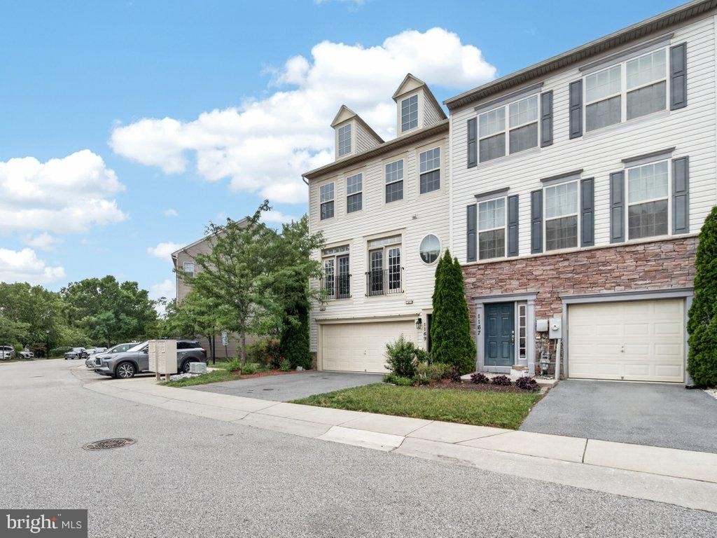 1169 Carinoso Circle - Photo 3