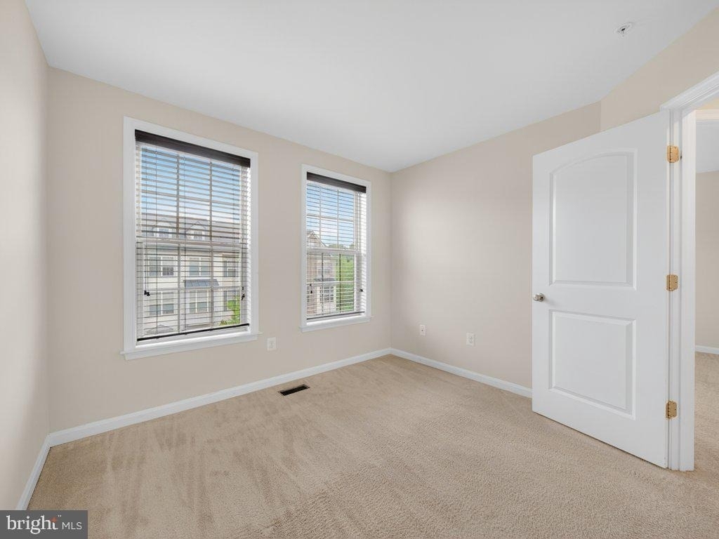 1169 Carinoso Circle - Photo 34