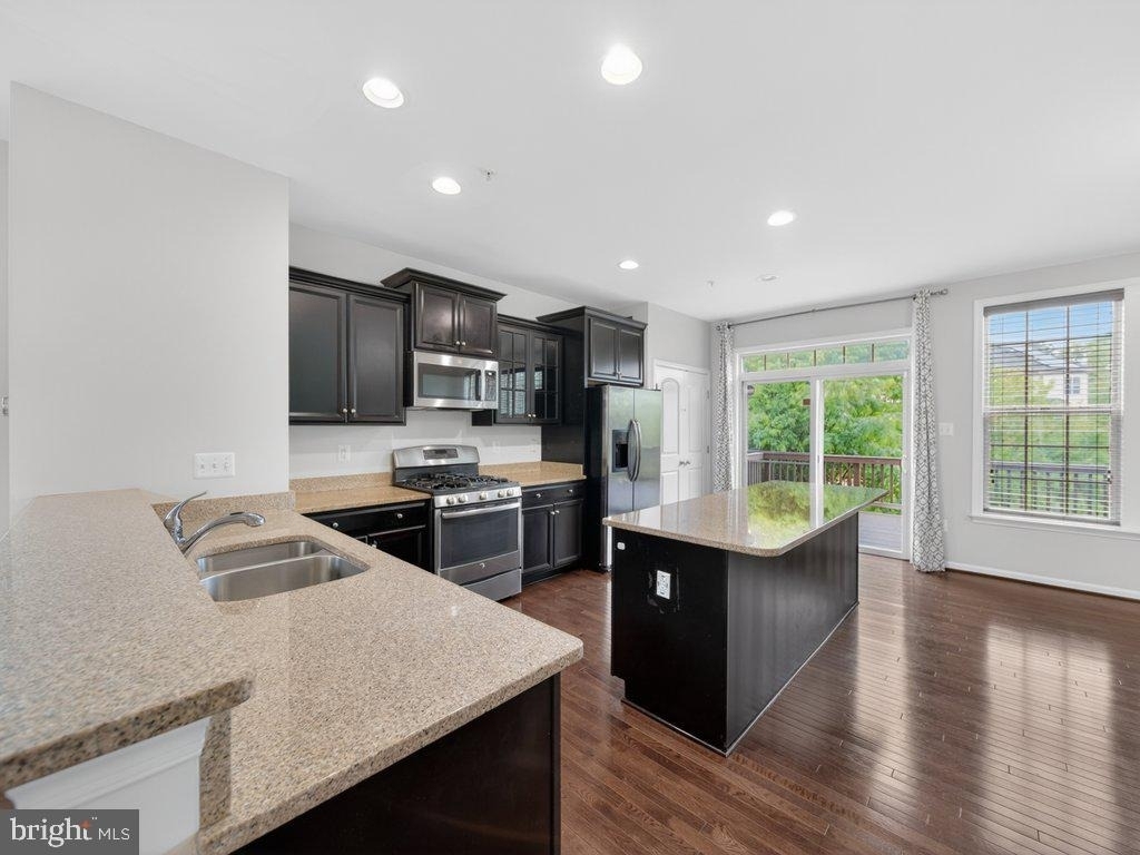 1169 Carinoso Circle - Photo 10