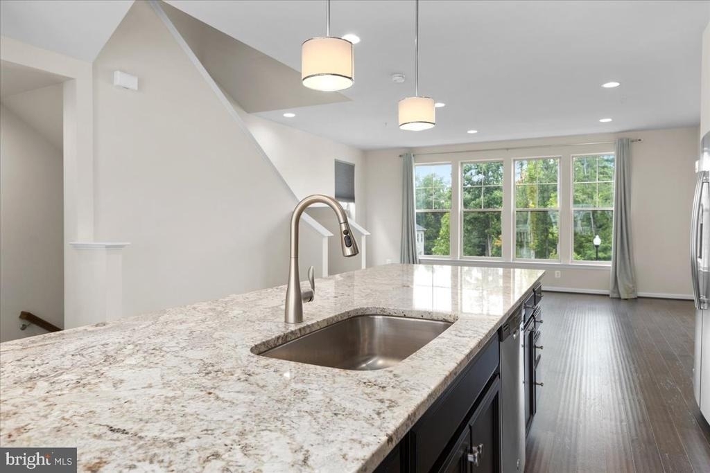 7210 Hartley Lane - Photo 5