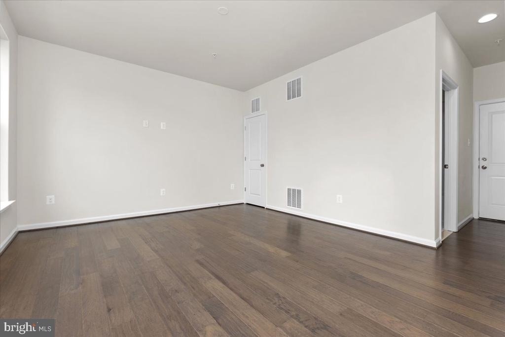 7210 Hartley Lane - Photo 30
