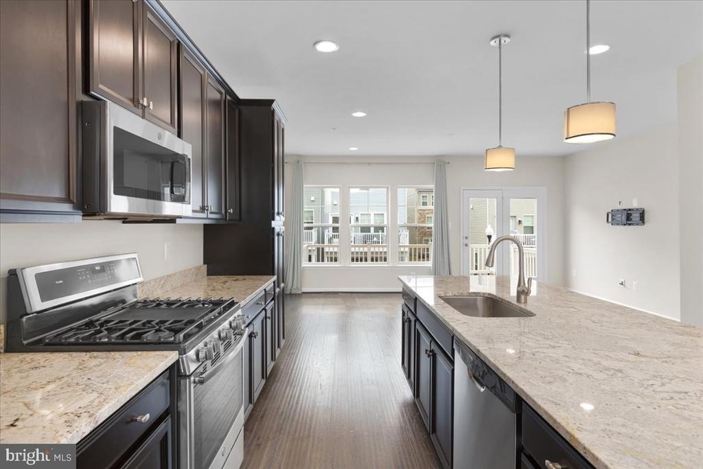 7210 Hartley Lane - Photo 10
