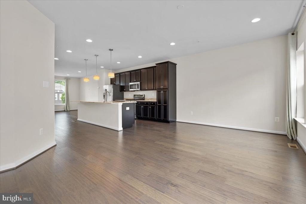 7210 Hartley Lane - Photo 11