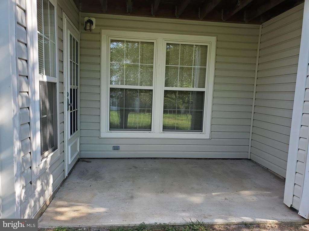 2441 Blue Spring Court - Photo 2