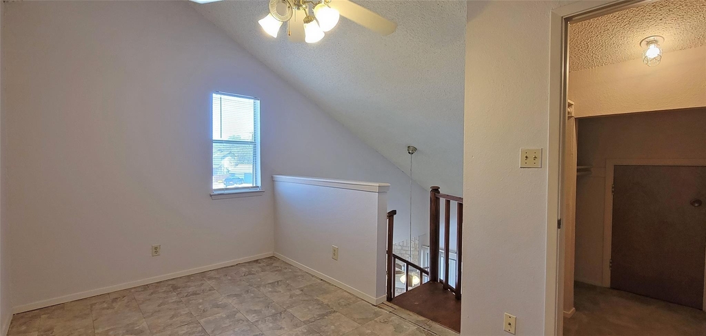 2500 Burleson Rd - Photo 4