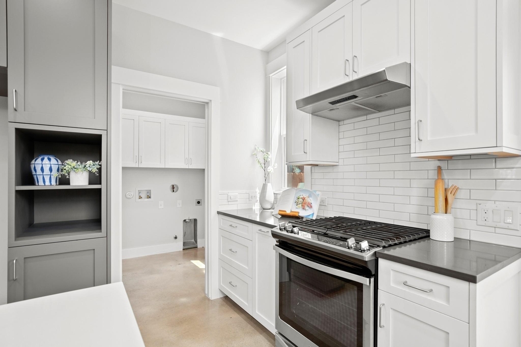 1809 Chestnut - Photo 7