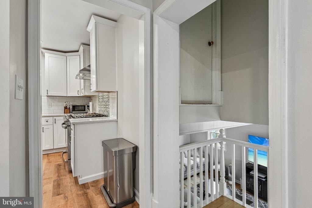 105 Dinsmore Avenue - Photo 11
