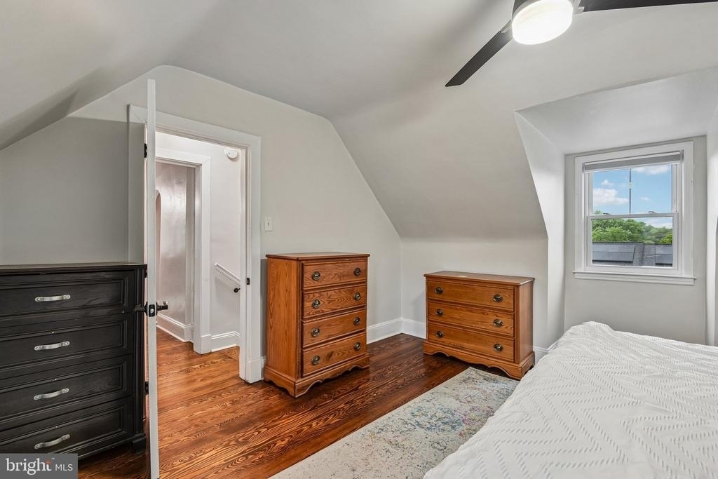 105 Dinsmore Avenue - Photo 20