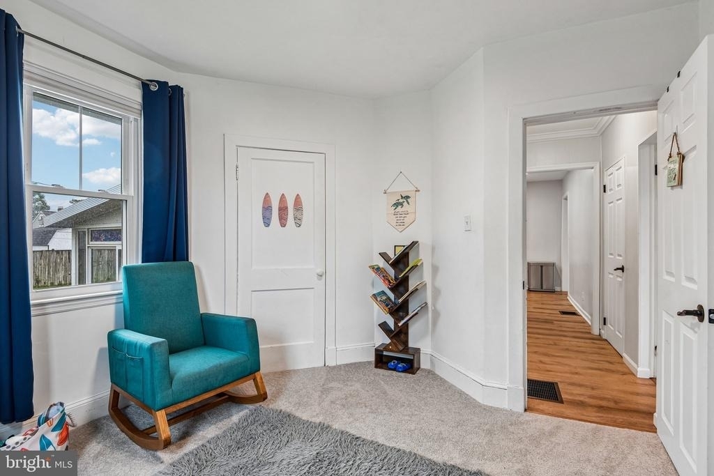 105 Dinsmore Avenue - Photo 27