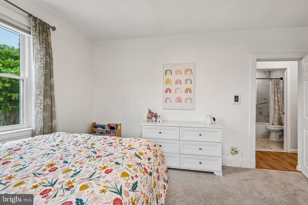 105 Dinsmore Avenue - Photo 25