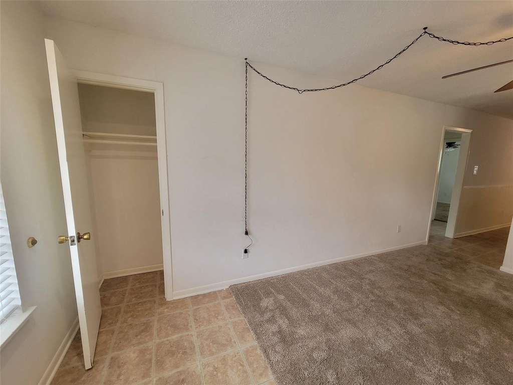 5806 Nassau Dr - Photo 3