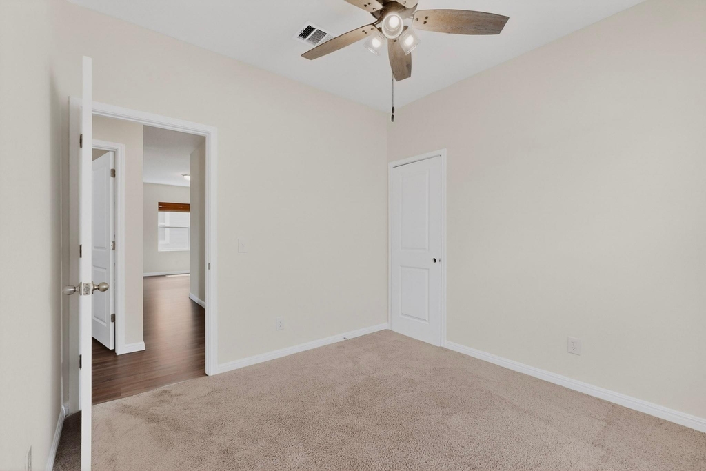 12713 Robert Taft St - Photo 28