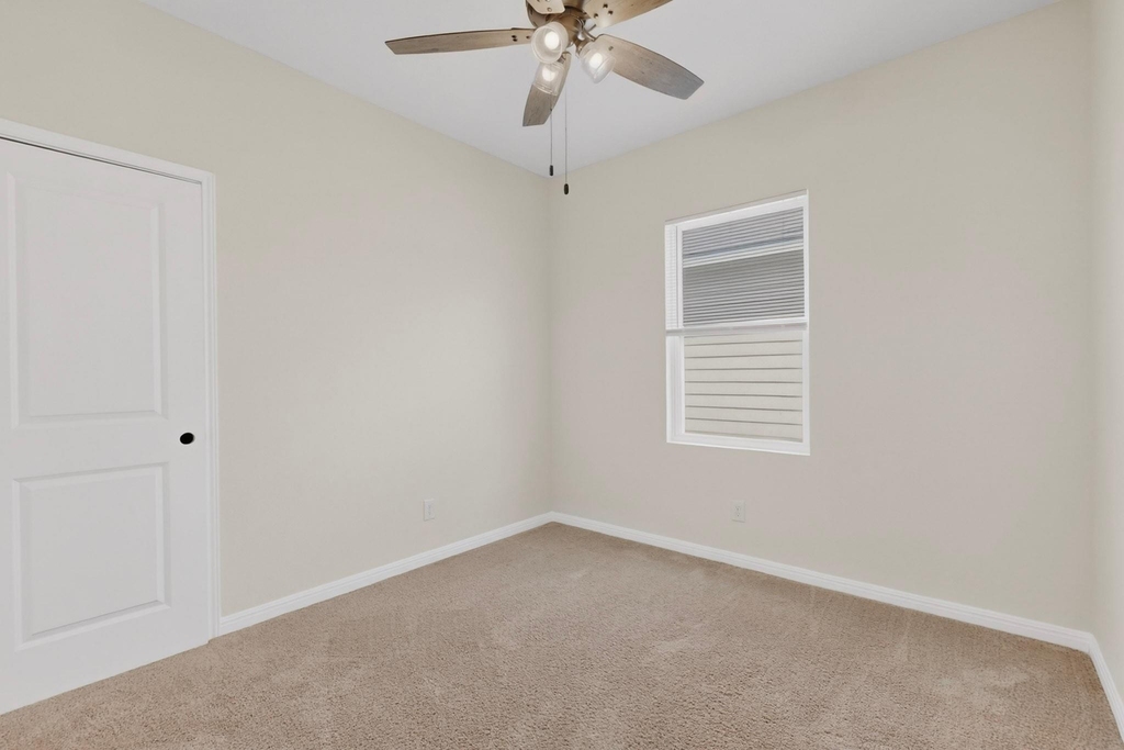 12713 Robert Taft St - Photo 23
