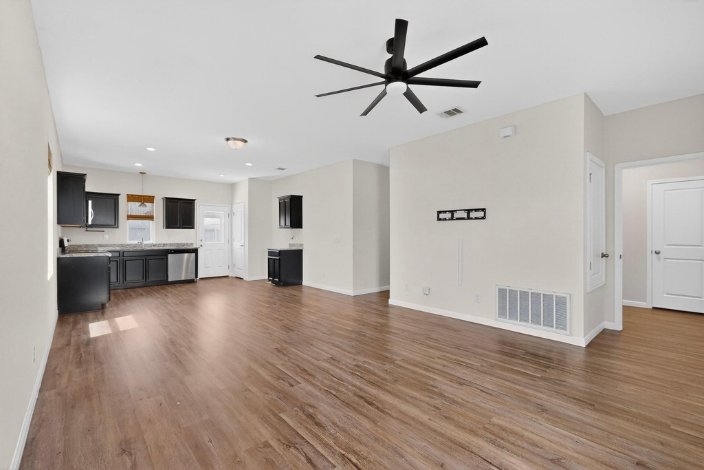 12713 Robert Taft St - Photo 7