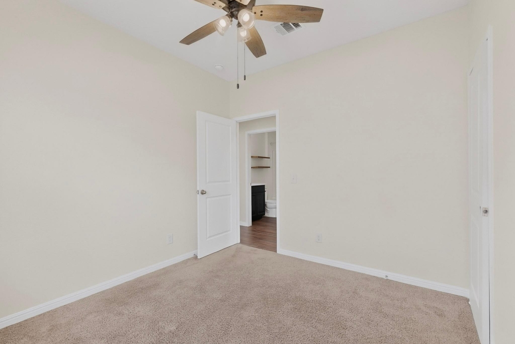 12713 Robert Taft St - Photo 25