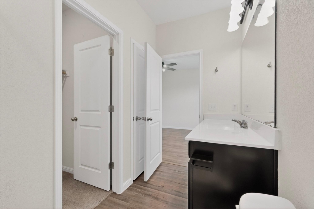 12713 Robert Taft St - Photo 20