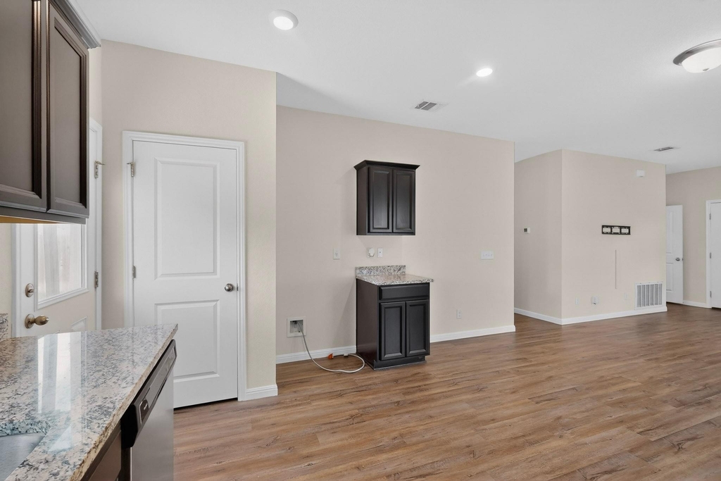 12713 Robert Taft St - Photo 12
