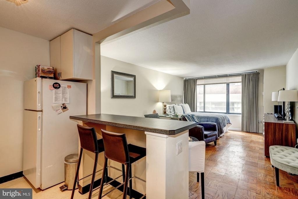 1301 20th Street Nw - Photo 4