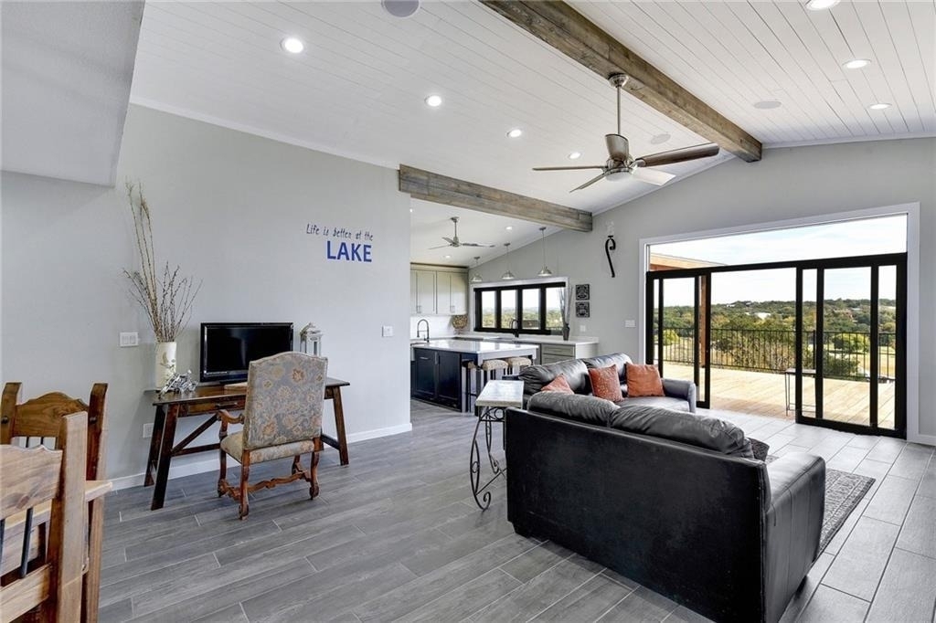 713 Nomad Dr - Photo 4