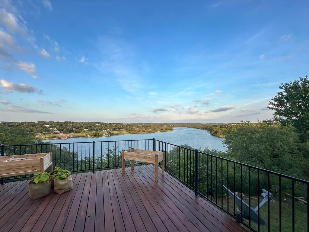 713 Nomad Dr - Photo 17