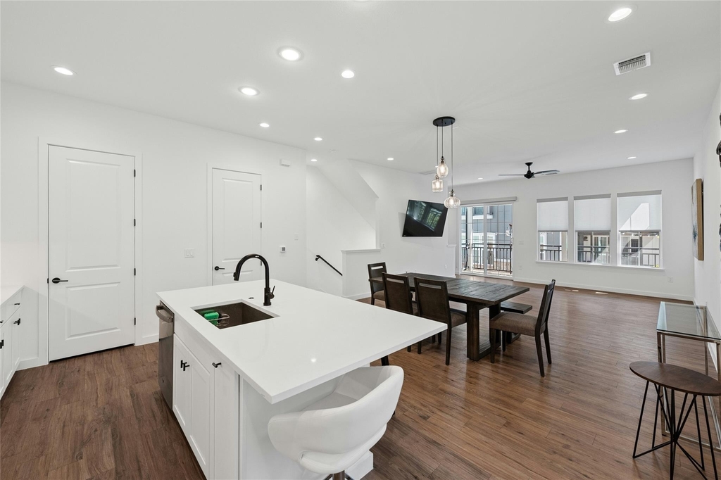 3809 Valley View Rd - Photo 11