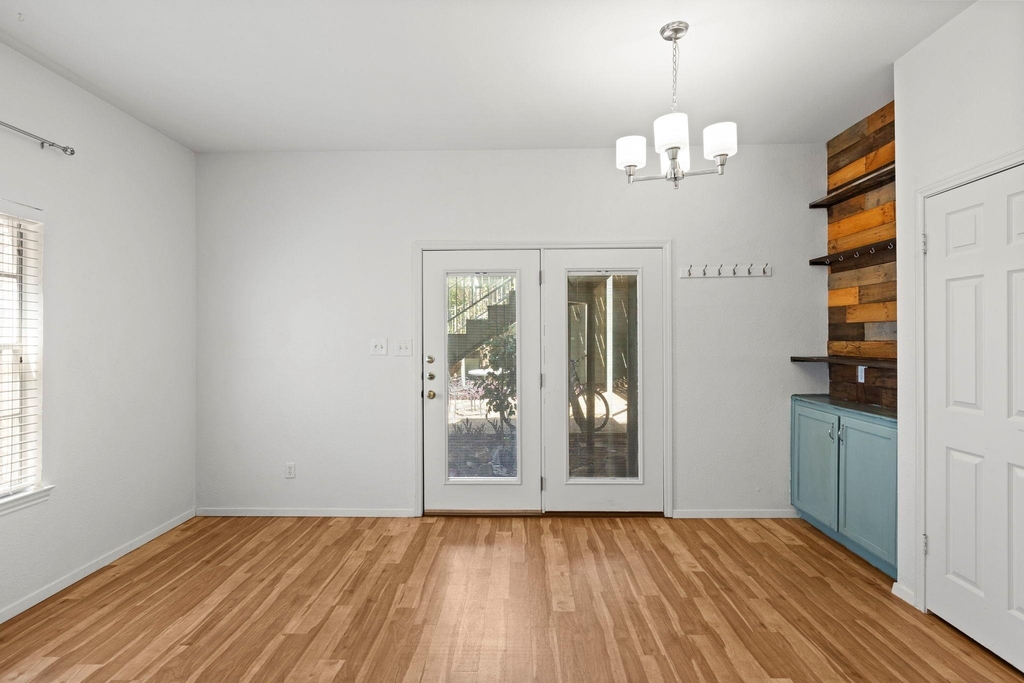 2810 Nueces St - Photo 20
