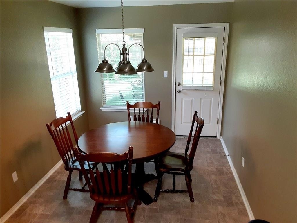 317 Mccarthur Dr - Photo 4