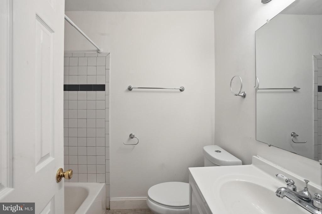 1701 Montello Avenue Ne - Photo 7