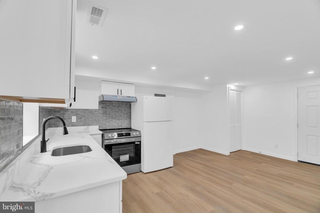 518 Oglethorpe Street Ne - Photo 49