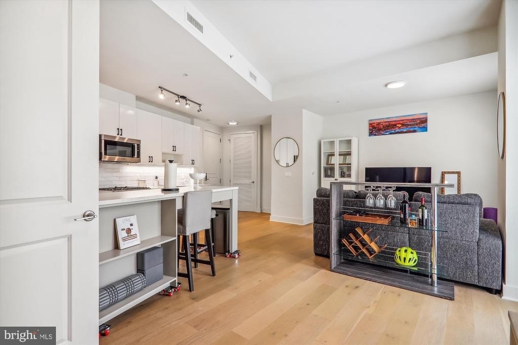 6803 Cameron Drive Nw - Photo 9