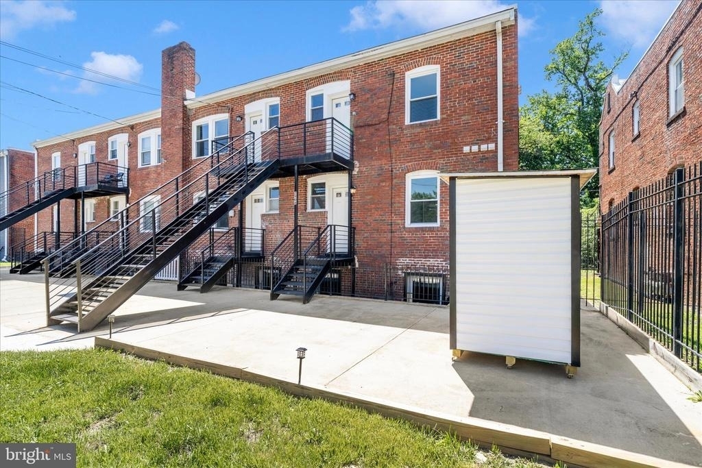 2908 2nd Street Se - Photo 21